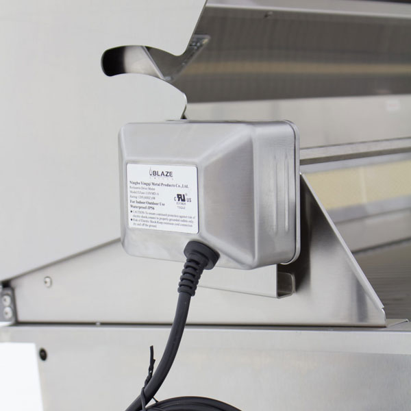 Blaze Professional 44-Inch 4-Burner Grill Cart With Rear Infrared Burner - BackyardPatioOasis