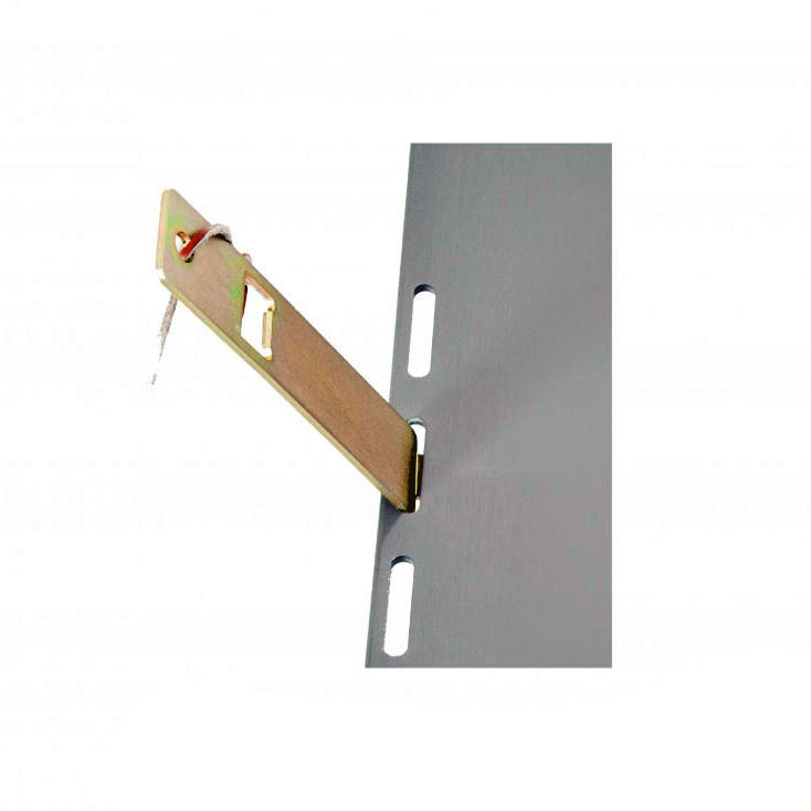 Lion Griddle Remover Handle In Use